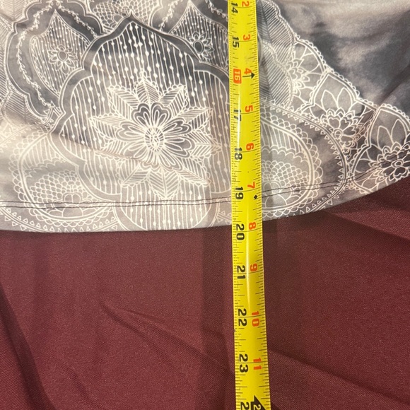 Prana Mahdia V-next Tank Top Black and Gray with Delicate Design - Size M - Picture 12 of 14